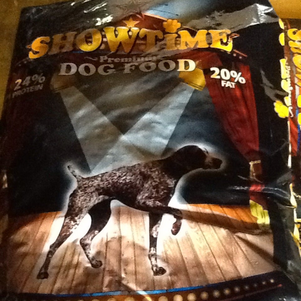 Showtime dog outlet food black bag